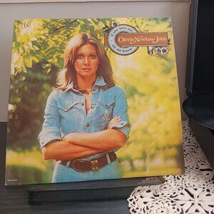 Olivia Newton John - If You Love Me, Let Me Know - Circa 1974
